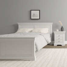Bordeaux 4'6" High End Bed - Ivory