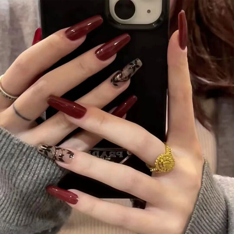 Reach-Tools (Standard) Vintage Hand-Painted Fake Nails For Women