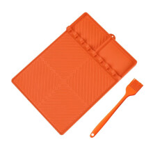 Silicone Grill Mat, Silicone Bakeware Tool Mat, Spatula Mat for Outdoor Grill Kitchen Counter Orange