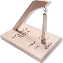 Pendolo magnetico in legno per prendere decisioni, giocattolo da scrivania per scelte e giochi quotidiani, gioco di equilibrio innovati