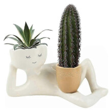 Pot de fleurs unique en résine représentant un petit personnage paresseux allongé