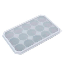 Moule à glaçons en silicone gris à 15 cavités avec couvercle, idéal pour puddings et chocolats.