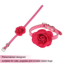 Festliches Rosenblüten-Halsband für kleine Hunde