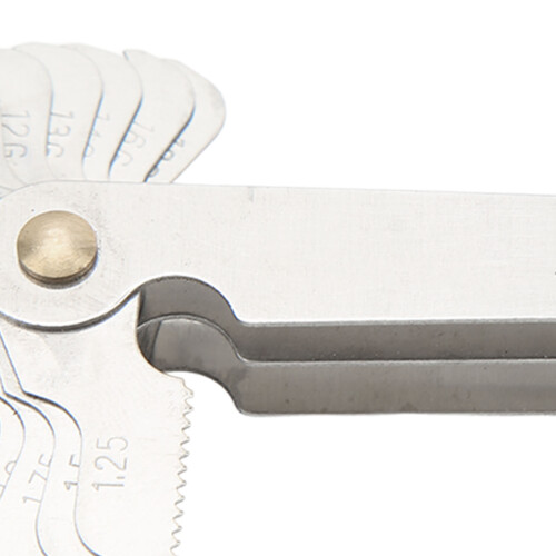 Metrisch Imperial 55 Gitarre 1