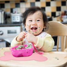 1Toddler Eating Placemat Roze Siliconen Speelmateriaal