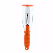Multifunctional Fruit and Vegetable Cutter with Reservoir, Stainless Steel Blade, Efficient and Hygienic, Red