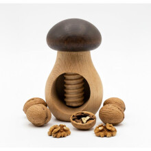 BUK Walnut Cracker Wooden 6x10cm Hard Nut Opener Manual Clamp Kitchen Tool