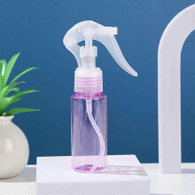 (Pink) Botella pulverizadora de 60 ml, pulverizador de plástico de niebla fina con hombro inclinado para plantas, cabello y limpieza.