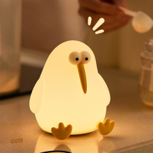 Squishy Kiwi Fuglelampe Genopladelig Dæmpbar Silikone Børneværelse Småbørn Dyre Natlampe Sjov Dekoration til Børn