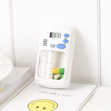 Mini bärbar pillerpåminnelsetimer elektronisk lådaorganisatör