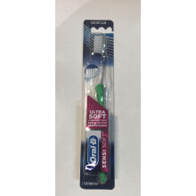 Cepillo de dientes Oral-B Sensi-Soft