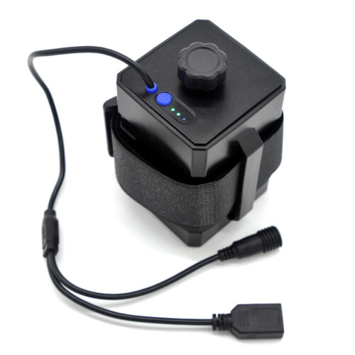 Ladegerät 4x26650 16V/5V USB wasserdicht
