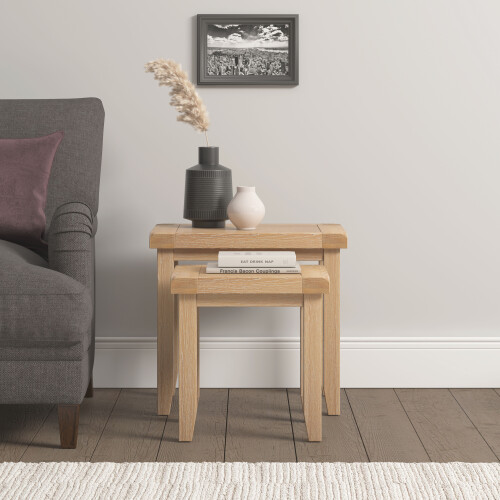 Seconique Windsor Nest Of 2 Tables - Natural Oak