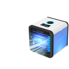 Ventilatore da tavolo bianco con nebulizzazione, 3 velocità, umidificatore portatile
