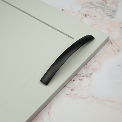 Matt Black Cabinet Bow Handles (160mm Handles) 1