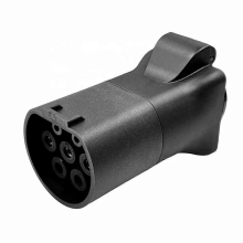 Sähköauton lataussovitin V2L, yhteensopiva MG4:n ja MG5:n kanssa