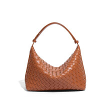 Borsa intrecciata a mano, trendy e versatile, semplice borsa porta pranzo, borsa a tracolla/borsa sottobraccio di nicchia