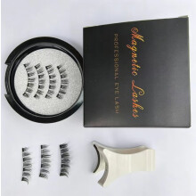 4. Faux cils magnétiques, épais et denses, une paire, faciles à appliquer, sans colle, naturels.
