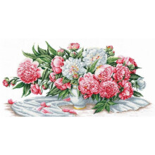 Kit de point de croix - Andriana B-17 - Bouquet de pivoines - Aïda 16ct blanc - 35 couleurs