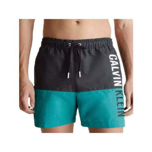 Calvin Klein (122, 703) double standard