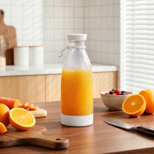 500ml Portable Personal Blender with 6-Leaf 304 Stainless Steel Blade