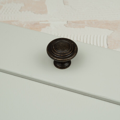 32mm Antique Brass Round Rustic Layered Knob 1