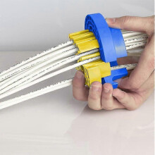 (Blue Yellow) Organizator Kabli z Niebieskim Hubem i Żółtą Obwolutą 12x12x4 cm do Porządkowania Kabli Ethernet