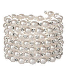 (Silver) Bracciale a 7 file di perle artificiali con dettagli in cristallo, elastico, ideale come gioiello da sposa.