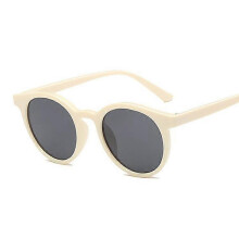 (BeigeGray) Occhiali da sole cat-eye da donna, montatura piccola nera, protezione UV400, lenti a specchio, accessorio vintage alla moda.