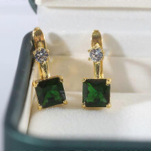 (F) Pendientes colgantes para mujer, tono dorado, cristal verde ovalado geométrico, aleación de zinc, para fiestas y bodas