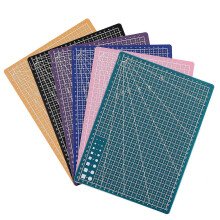 (Random, A4) Tapete de corte autorreparable, tamaños A3 y A4, con escala clara, material PP, base de corte de precisión para manualidades y grabado.