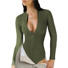 Damen-Jumpsuit in Unifarbe, Langärmelig, Gerippt, Lässig, mit Reißverschluss Vorne, Figurbetont, Kurz, für Sport Armeegrün M