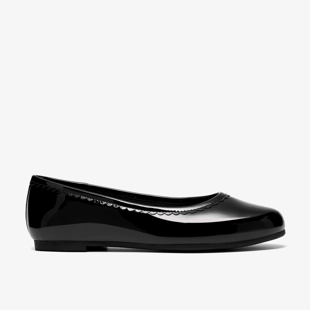 Clarks (Standard, 4 (Adults')) Porto Dress Y. Black Pat