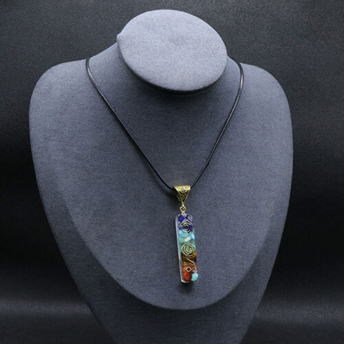 (S) Healing Crystal Pendant for Special Occasions 2