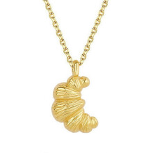 Croissant Inspired Necklace for Women Eye Catching Croissant Necklace Adornment Dainty Clavicle Chain Neck Accessory