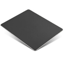 Tappetino per mouse da gioco in alluminio 2025 con superficie liscia e precisa e base in gomma antiscivolo.