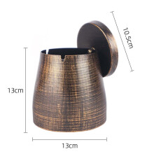 Metall-Aschenbecher mit Deckel - Kreativer kegelförmiger Aschenbecher für Bar, KTV, Café L