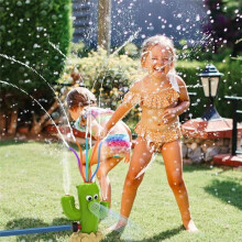 Cactus Cartoon Sprinkler for Children,Water Atomizer Toy,Summer Garden Fun, Baby Bath ,Yard Water Toy A