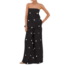 Damesoutfit met Stippen, Bestaande Uit een Strapless Tube Top met Stippen, een Loungebroek met Hoge Taille en Wijde Pijpen. Zwart S