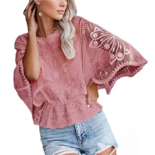 Damenbluse mit Spitzenstickerei, Fledermausärmeln, Kurzem Schnitt und Schößchen, Locker Geschnitten, Lässiges Oberteil Rosa XL
