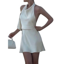 Minikleid Aus Satin mit Wasserfallausschnitt, Neckholder, Rückenfrei, Figurbetont Cremeweiß S