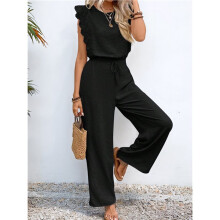 Conjunto Feminino de Duas Peças com Gola Redonda, Mangas Curtas em Renda, Cintura Alta com Cordão e Pernas Largas, com Bolsos Preto S