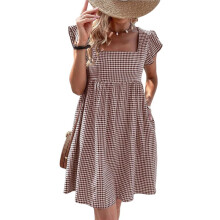 Retro-Kleid für Damen mit Karomuster, Eckigem Ausschnitt, Spaghettiträgern, Volant, Teelänge und Taschen Kaffee Weiß M
