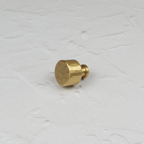 (30mm Knob) Satin Brass Hammered T-Bar Handle & Coordinating Knobs 2