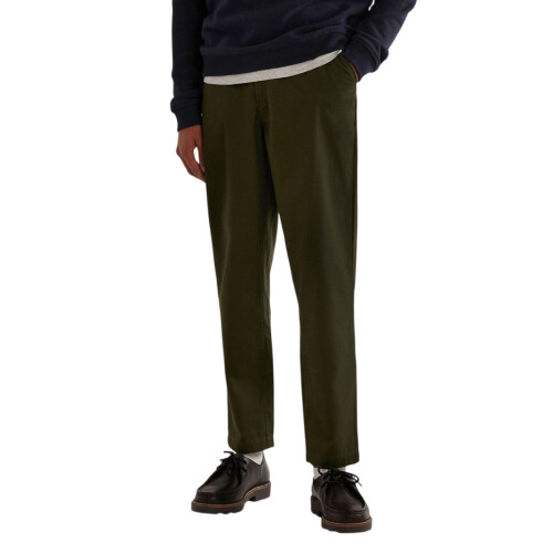 Farah Farah Mens Rushmore Relaxed Fit Chinos 1