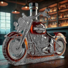 Whiskyflasche in Motorradform, 325 ml, originelle Glaskaraffe mit 3D-Gravur, kreativ für Motorradfahrer/Whiskyliebhaber und Sammler -
