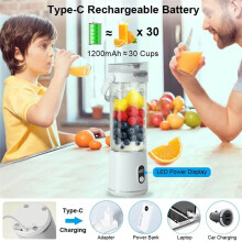Electric Blender Portable Juicer Cup USB Rechargeable Smoothie Blender Fresh Fruit Juicer Cup Outdoor Juicer Blender