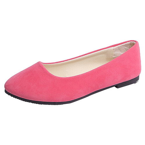 Scarpe basse comode da donna, modello slip-on, a pianta larga.