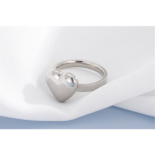 Women's Stainless Steel Heart Ring Silver Size 7 2
