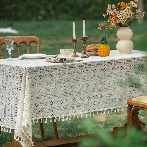 Τραπεζομάντιλο Boho με φούντες σε στυλ αγροικίας
